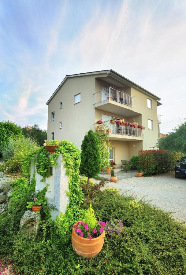 Valdesara Apartman Malinska Kültér fotó