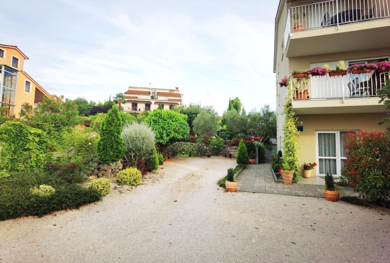 Valdesara Apartman Malinska Kültér fotó