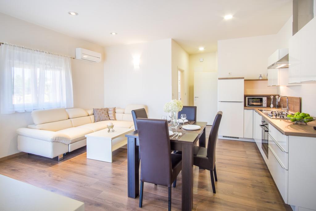 Valdesara Apartman Malinska Kültér fotó